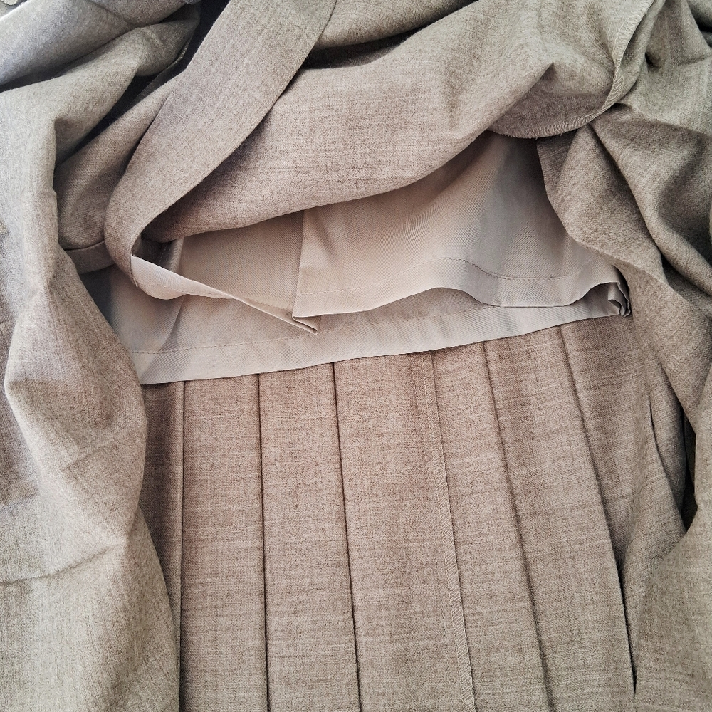 Escada Margaretha Ley Kilt Style Gold Bobby Pin Wool Cashmere Skirt Sz:EU38/6US - Picture 8 of 13